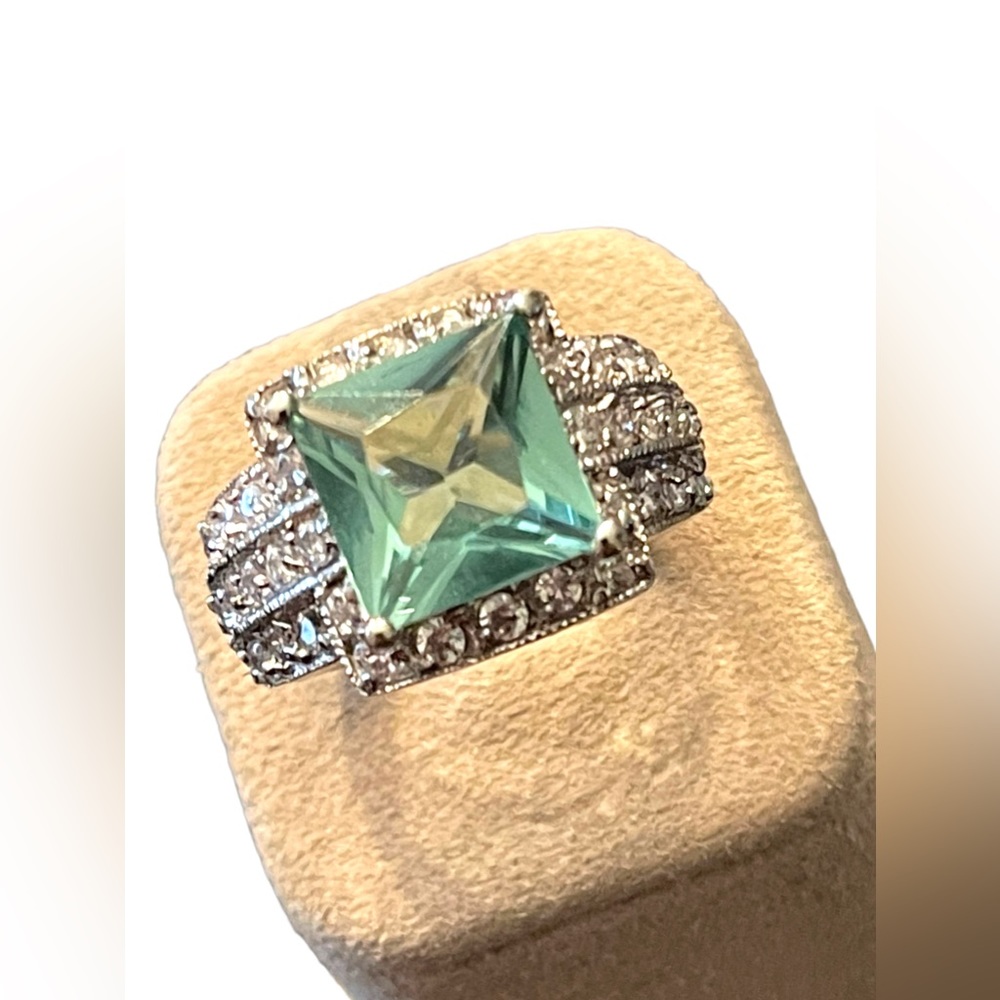 Sterling silver 925 FAS Fancy CZ blue Glass fancy dinner ring